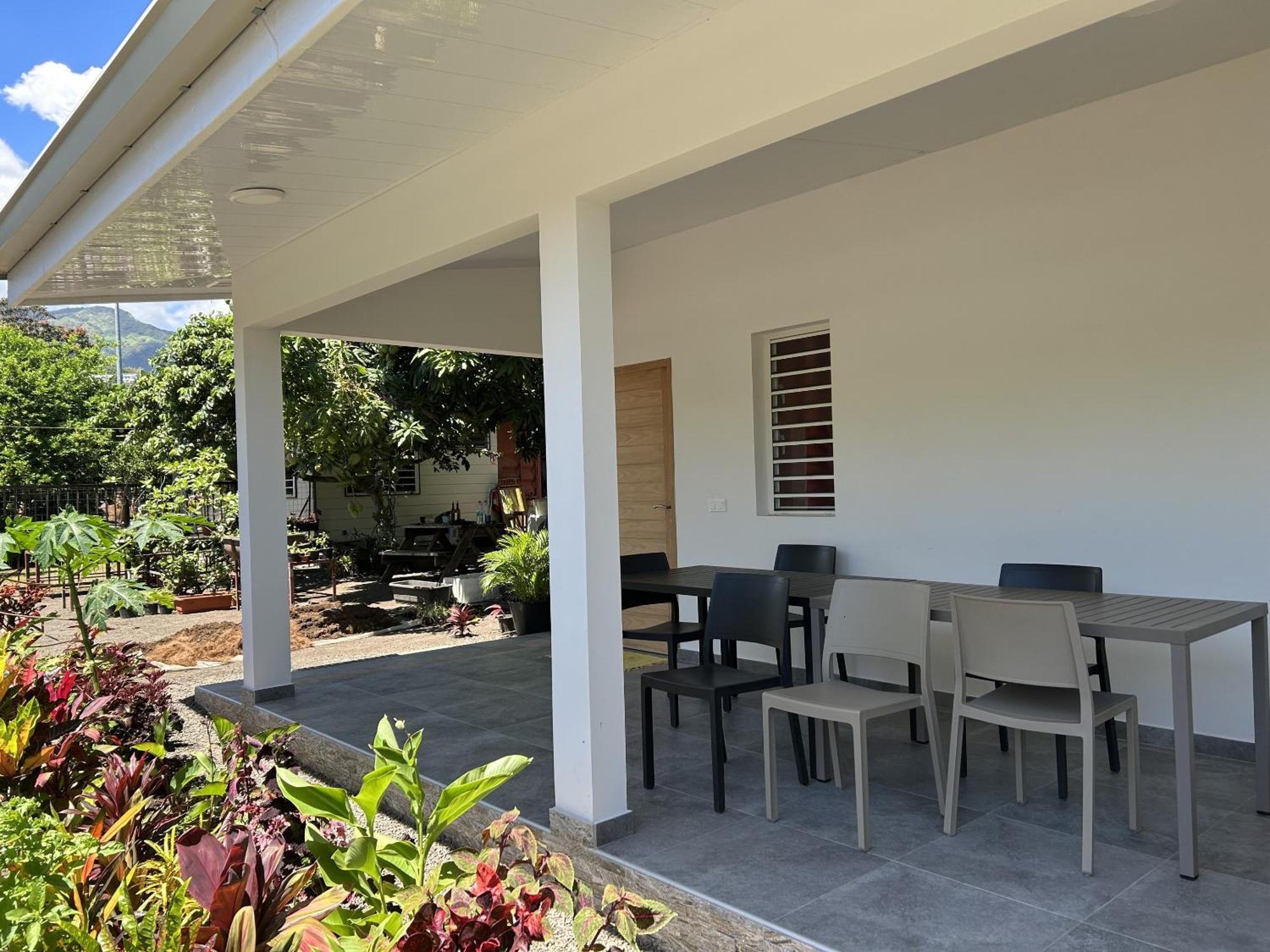 Pare Lodge Tahiti Pirae Стая снимка