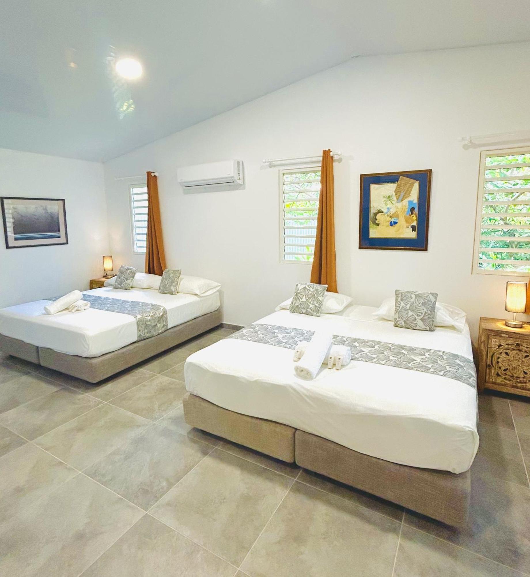 Pare Lodge Tahiti Pirae Екстериор снимка